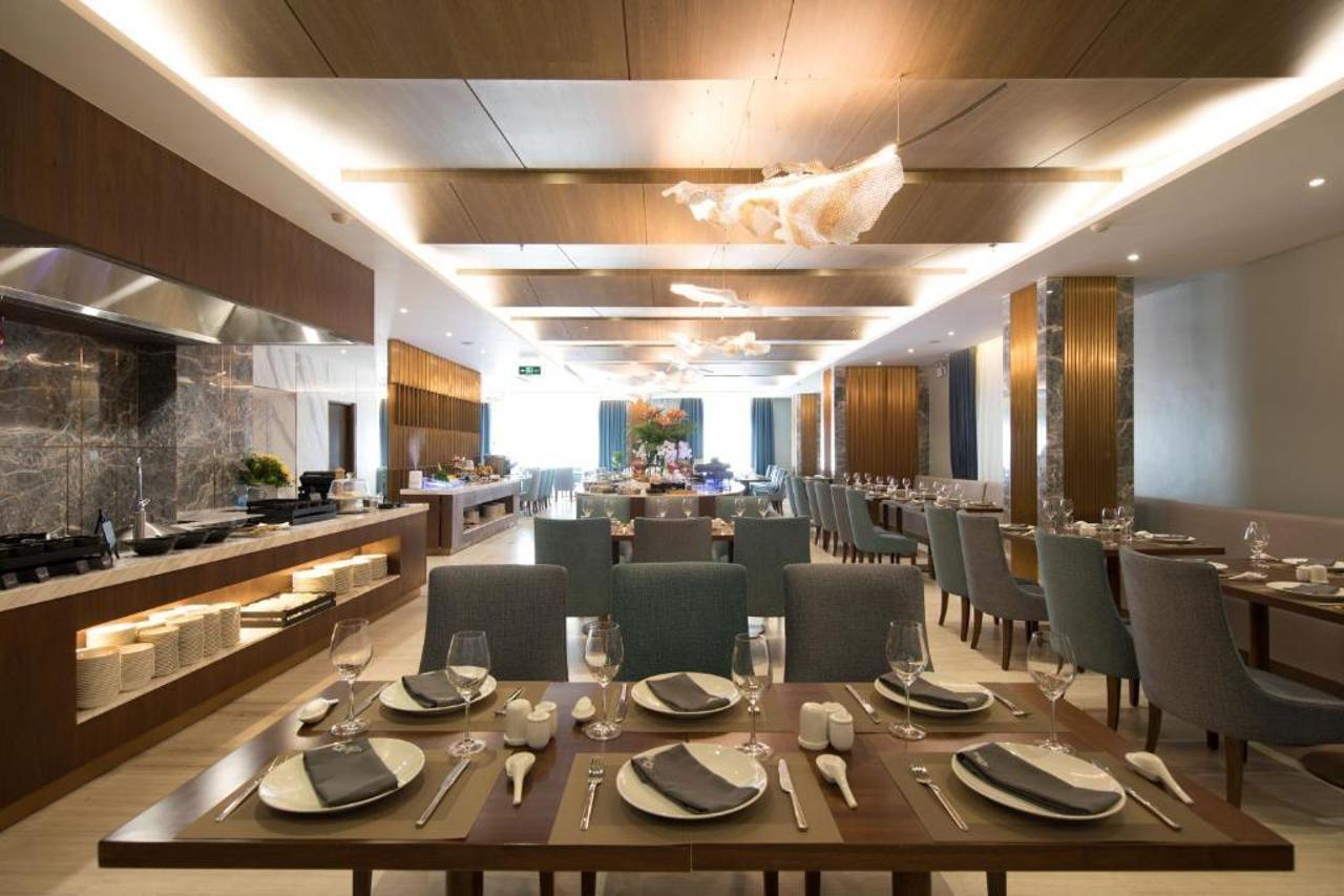 D'lecia Hotel