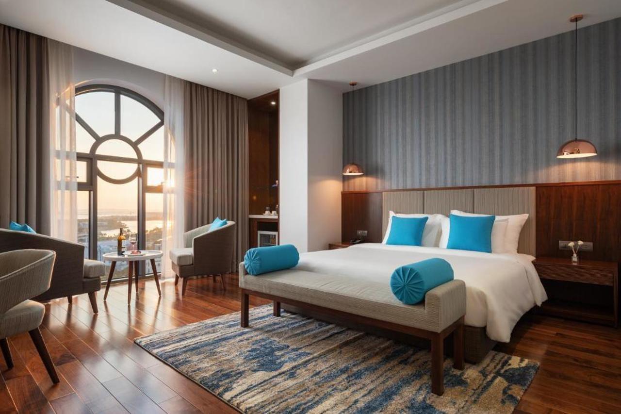 D'lecia Hotel Ha Long